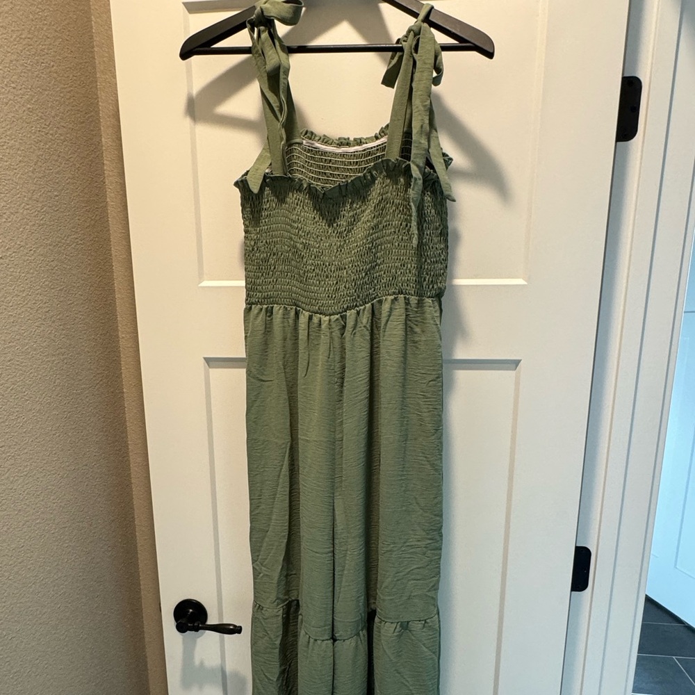 Shein Jumpsuit - Picture 1 of 4